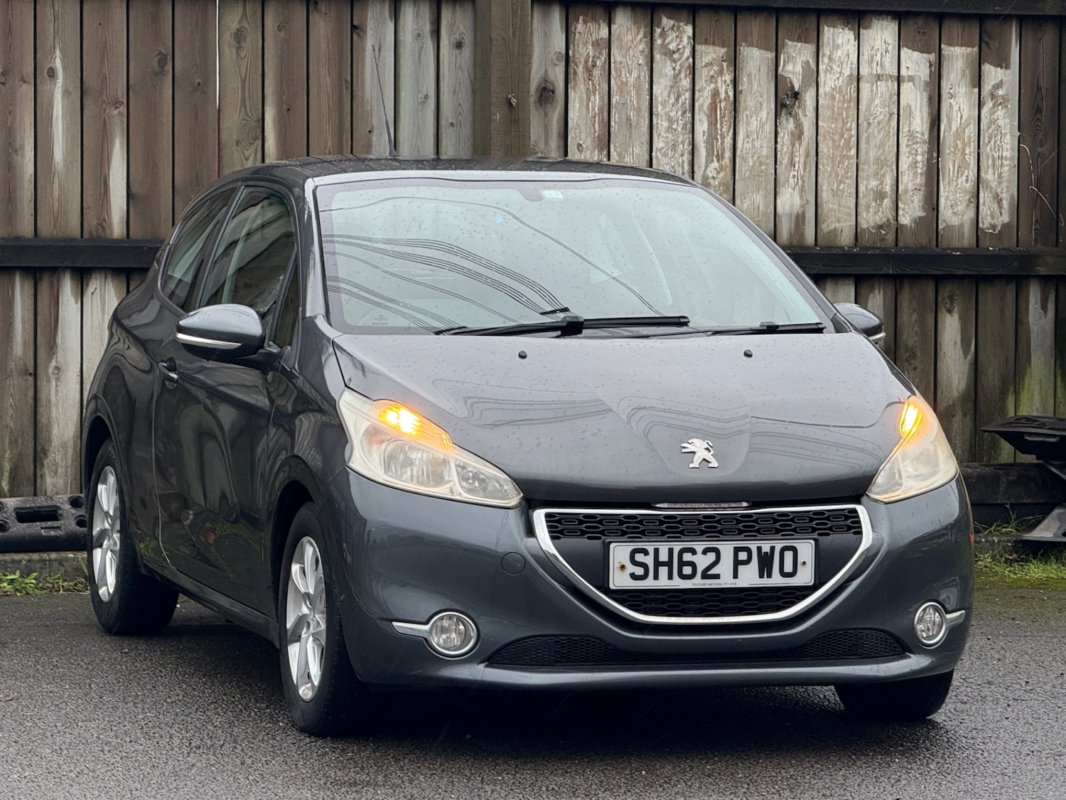 Used Peugeot 208 2012 for sale - 77273986: Photo 9