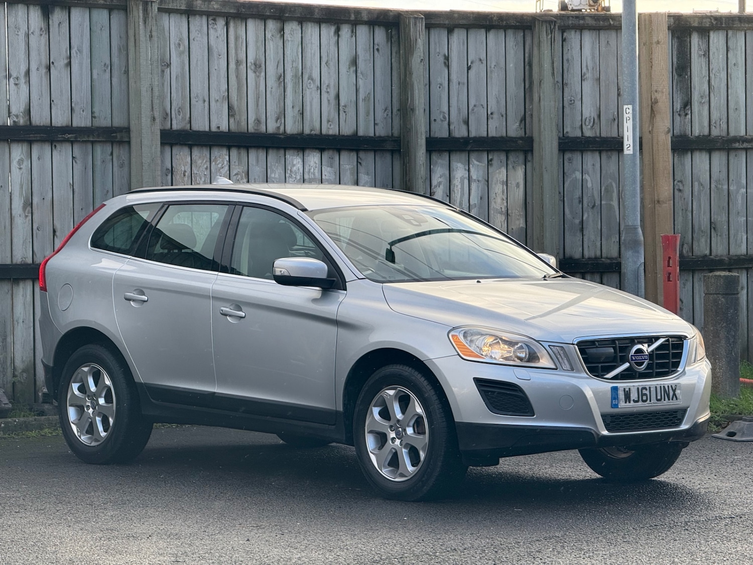 Used Volvo XC60 2011 for sale - 77003636: Photo 12