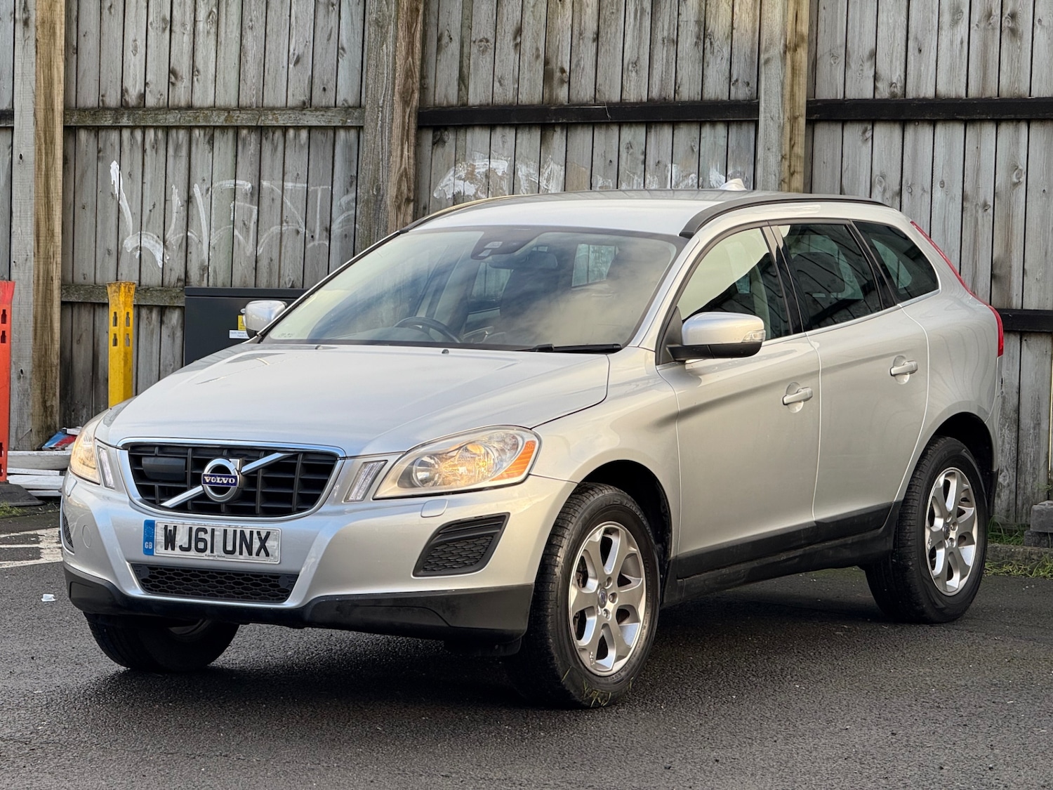 Used Volvo XC60 2011 for sale - 77003636: Photo 14