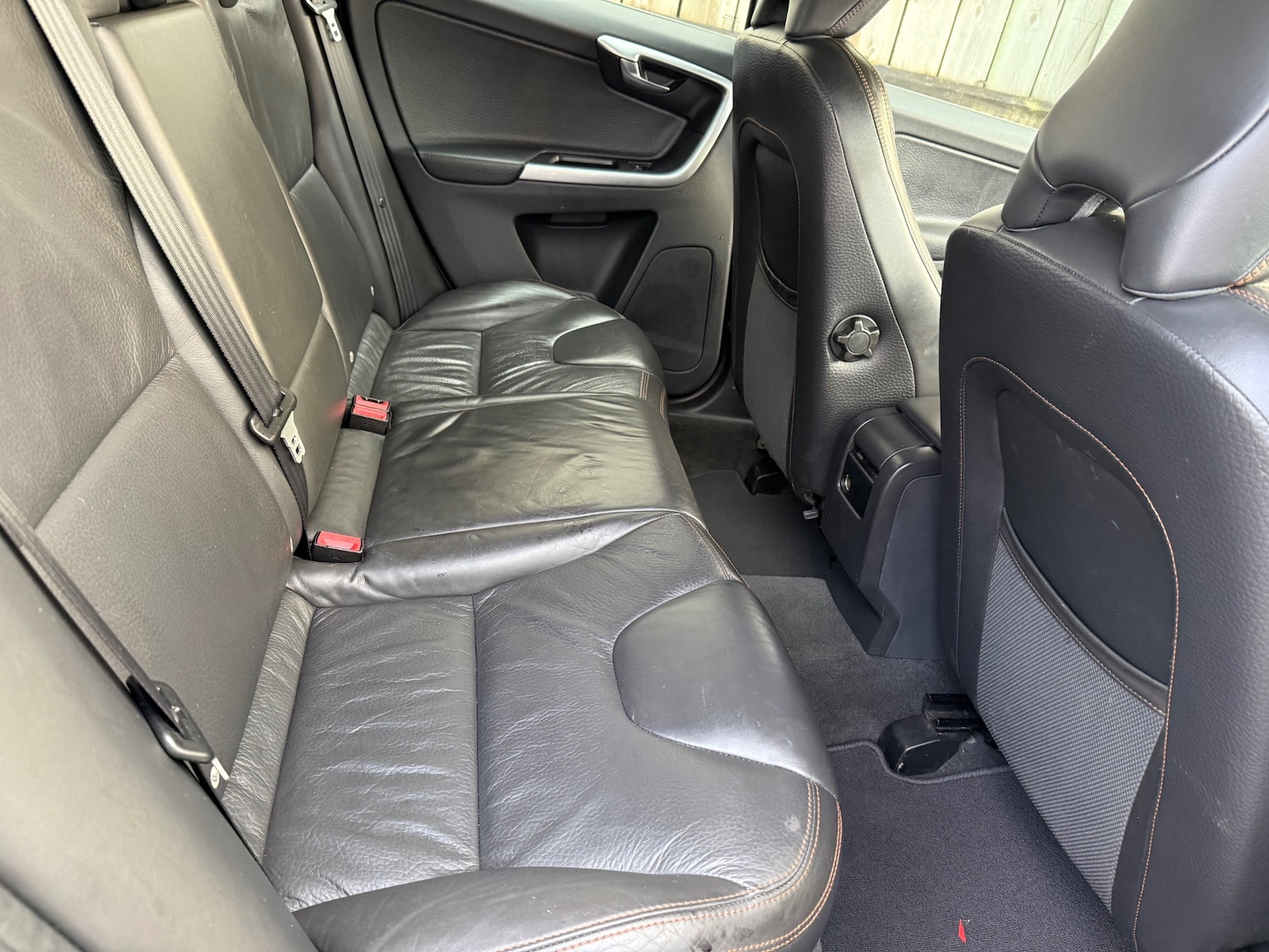 Used Volvo XC60 2011 for sale - 77003636: Photo 22