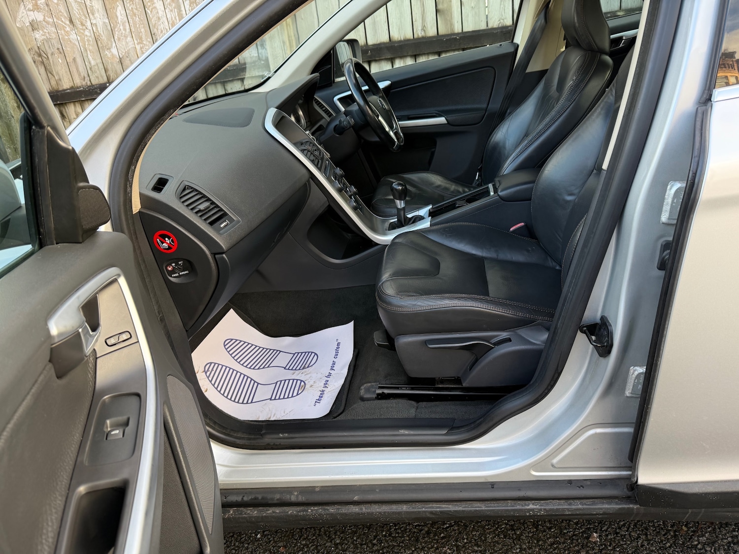 Used Volvo XC60 2011 for sale - 77003636: Photo 27