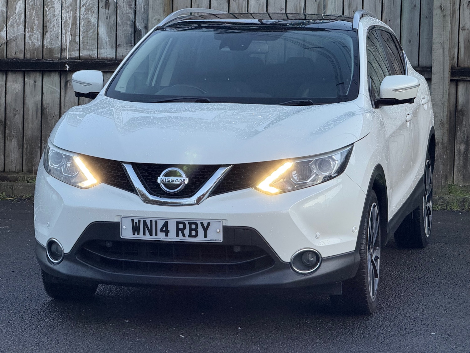 Used Nissan Qashqai 2014 for sale - 76430627: Photo 10