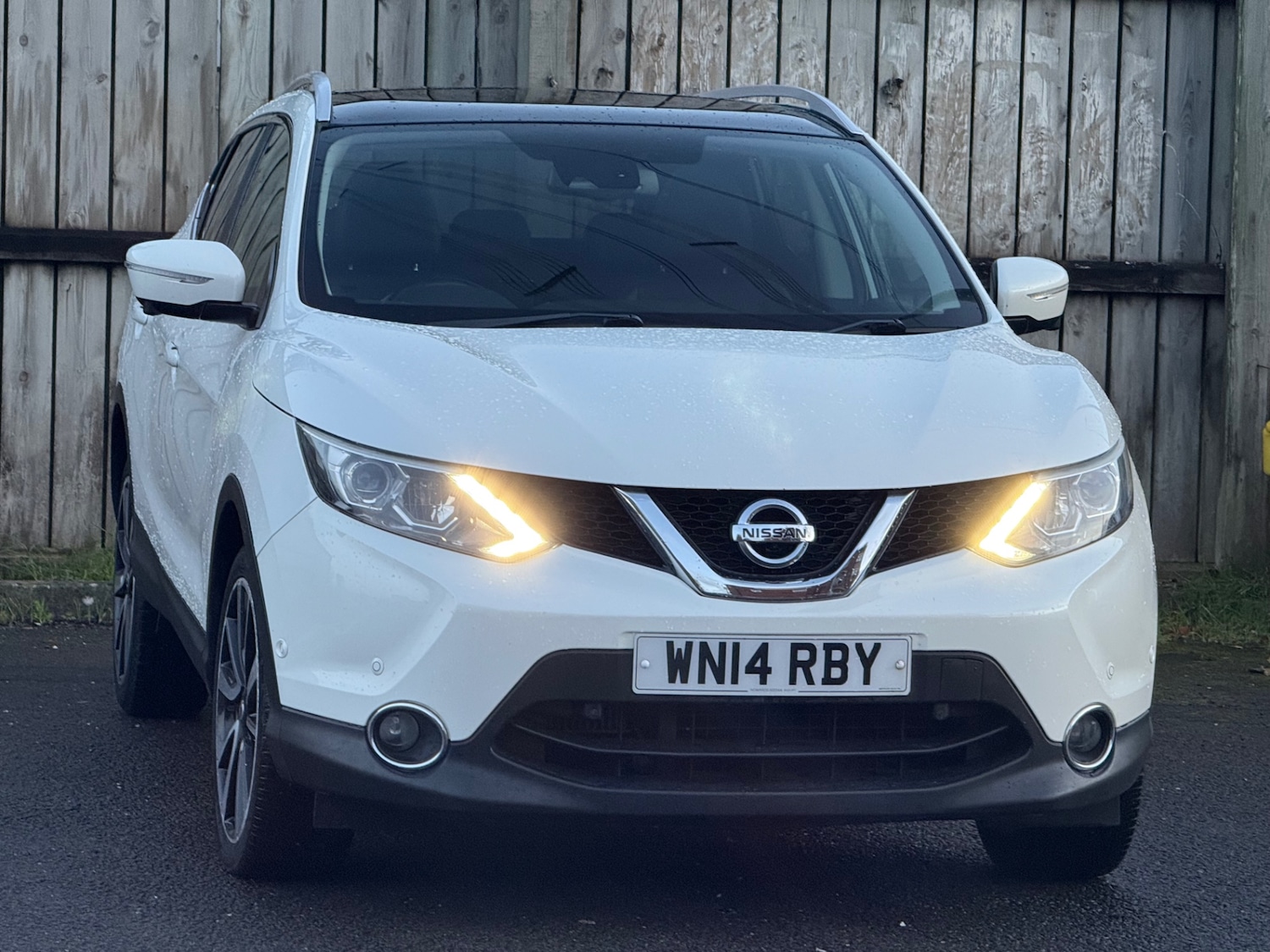Used Nissan Qashqai 2014 for sale - 76430627: Photo 11