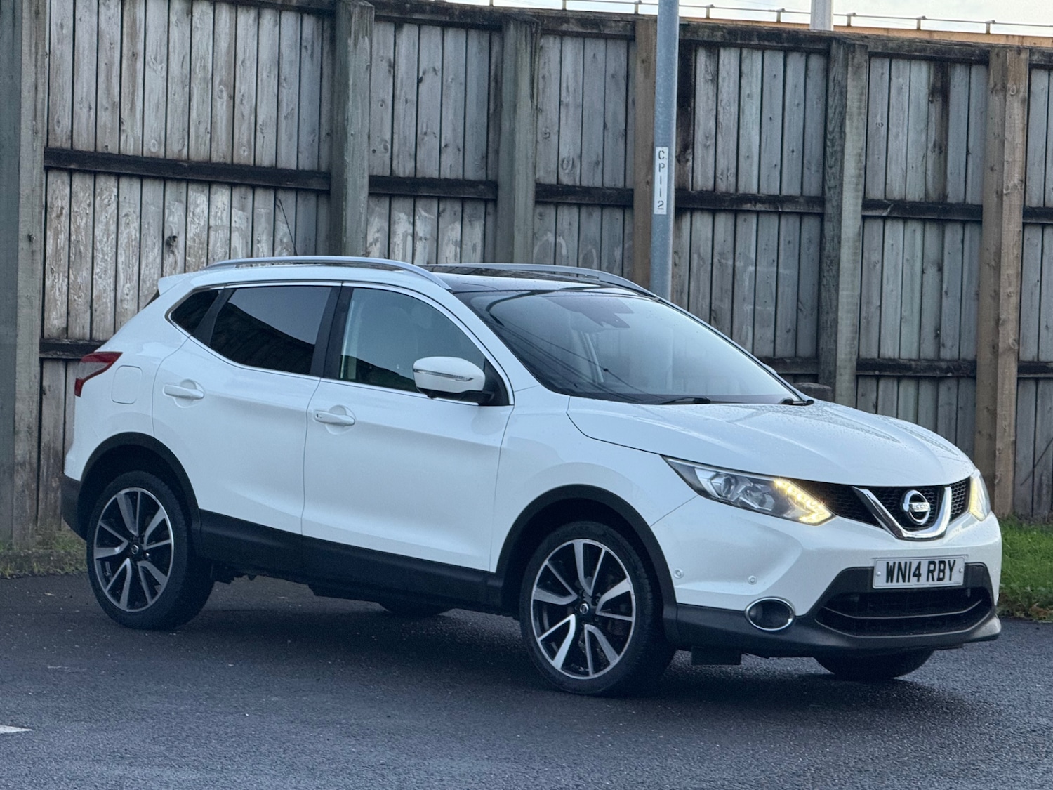 Used Nissan Qashqai 2014 for sale - 76430627: Photo 9