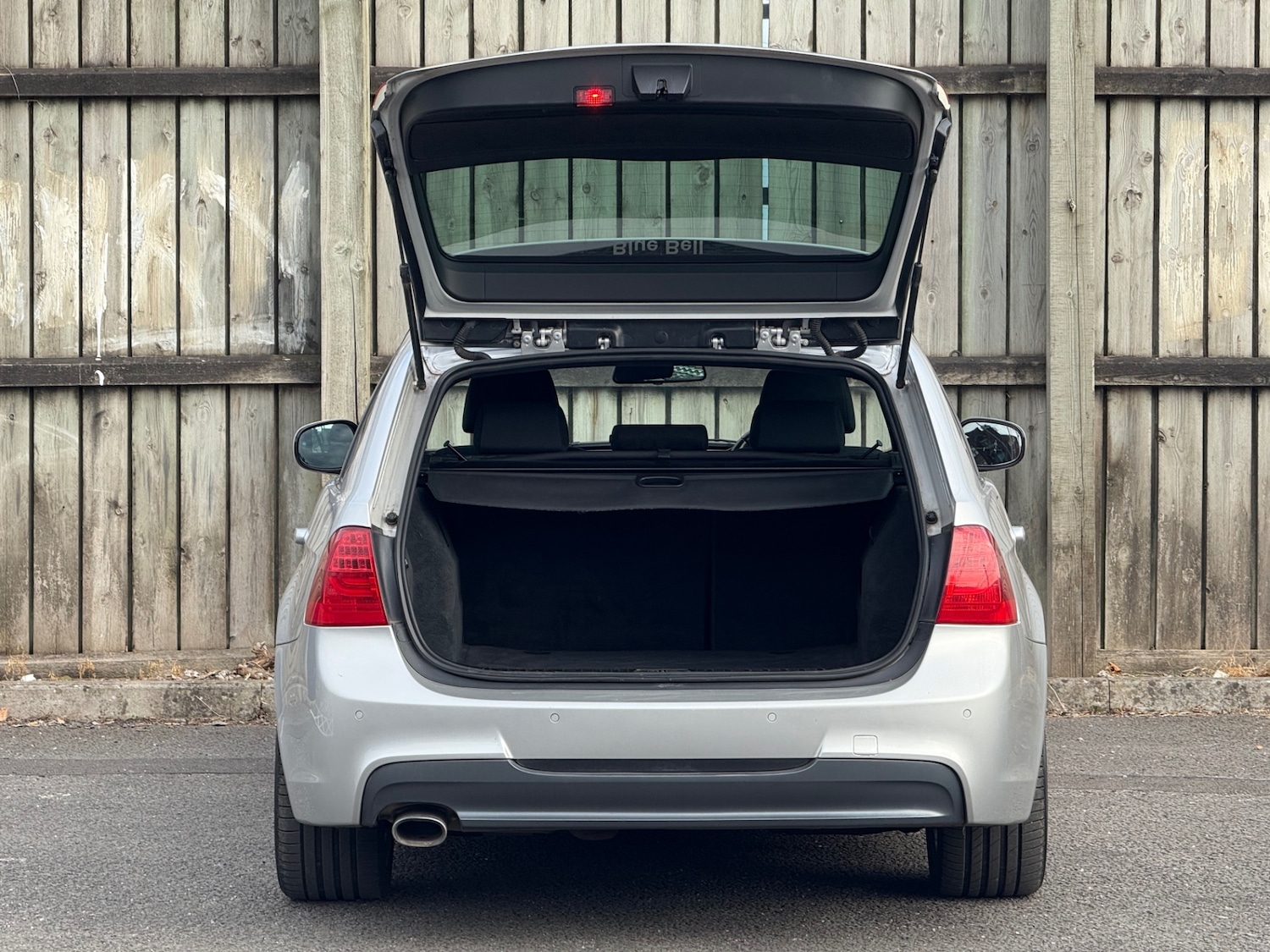 Used BMW 3 Series 2011 for sale - 76355802: Photo 12