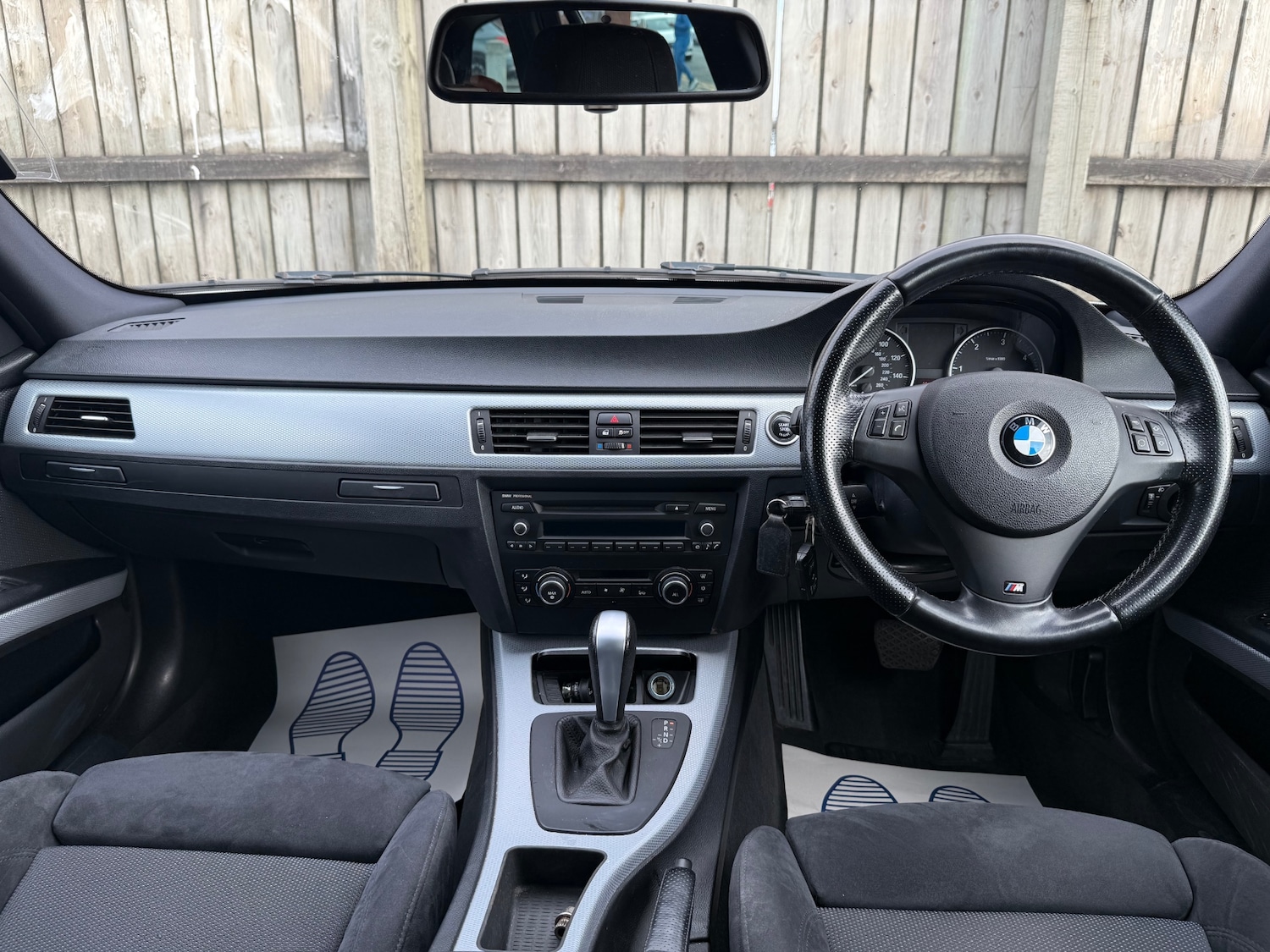 Used BMW 3 Series 2011 for sale - 76355802: Photo 21