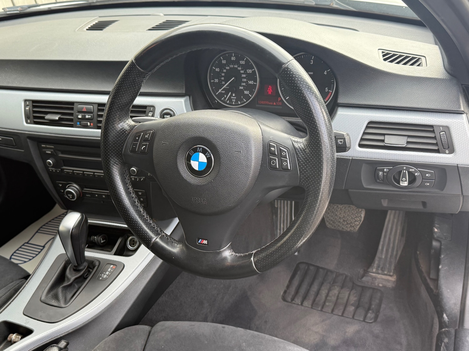 Used BMW 3 Series 2011 for sale - 76355802: Photo 43