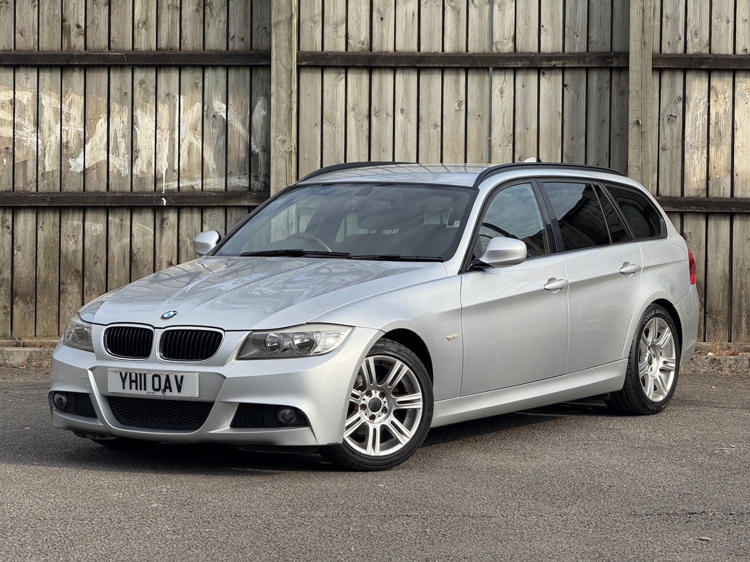 Used BMW 3 Series 2011 for sale - 76355802: Photo 8