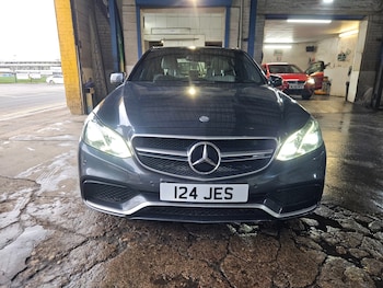 Used Mercedes-Benz E Class 2014 for sale - 77701395: Photo