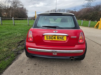 Used MINI Hatch 2004 for sale - 76960423: Photo