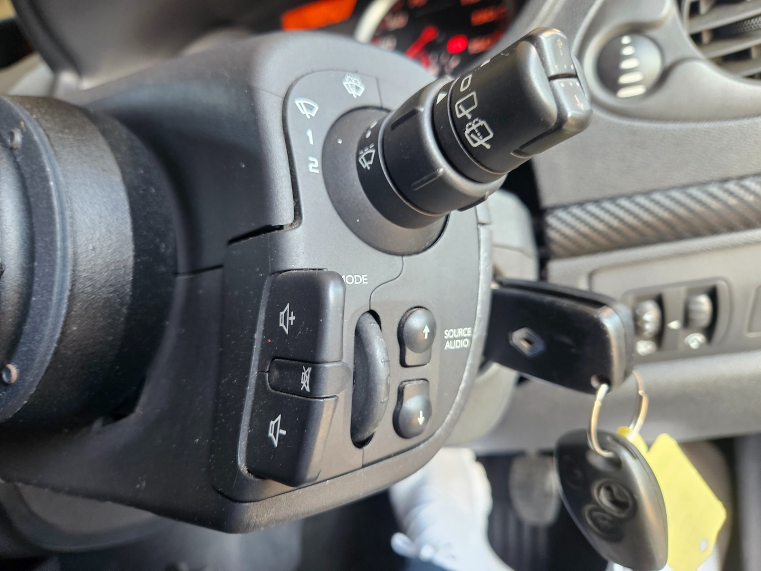 Used Renault Clio 2008 for sale - 77743190: Photo 20