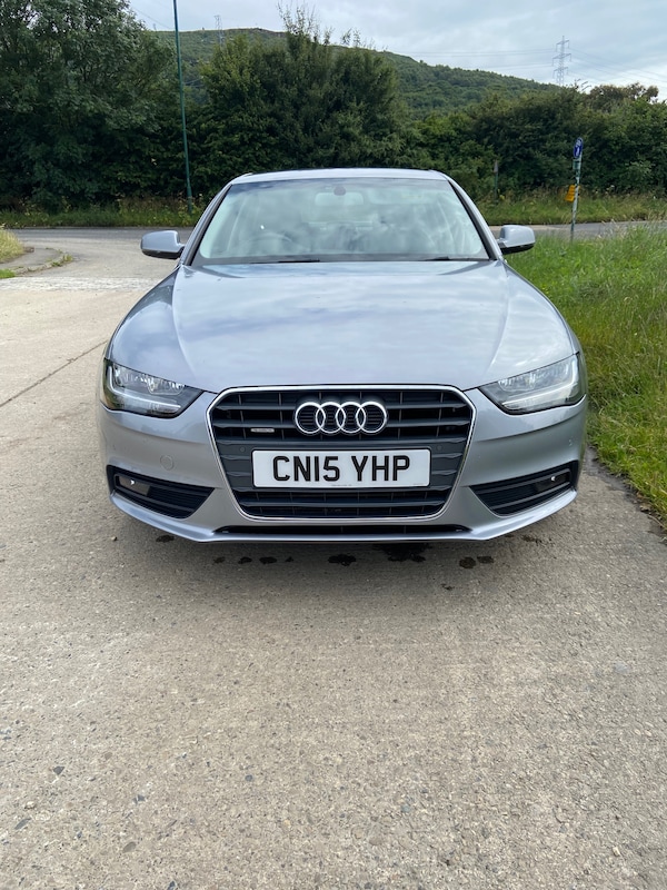Used Audi A4 2015 for sale - 71566489: Photo 2
