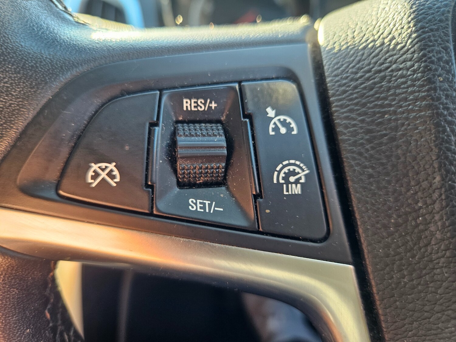 Used Vauxhall Astra 2015 for sale - 78148575: Photo 20