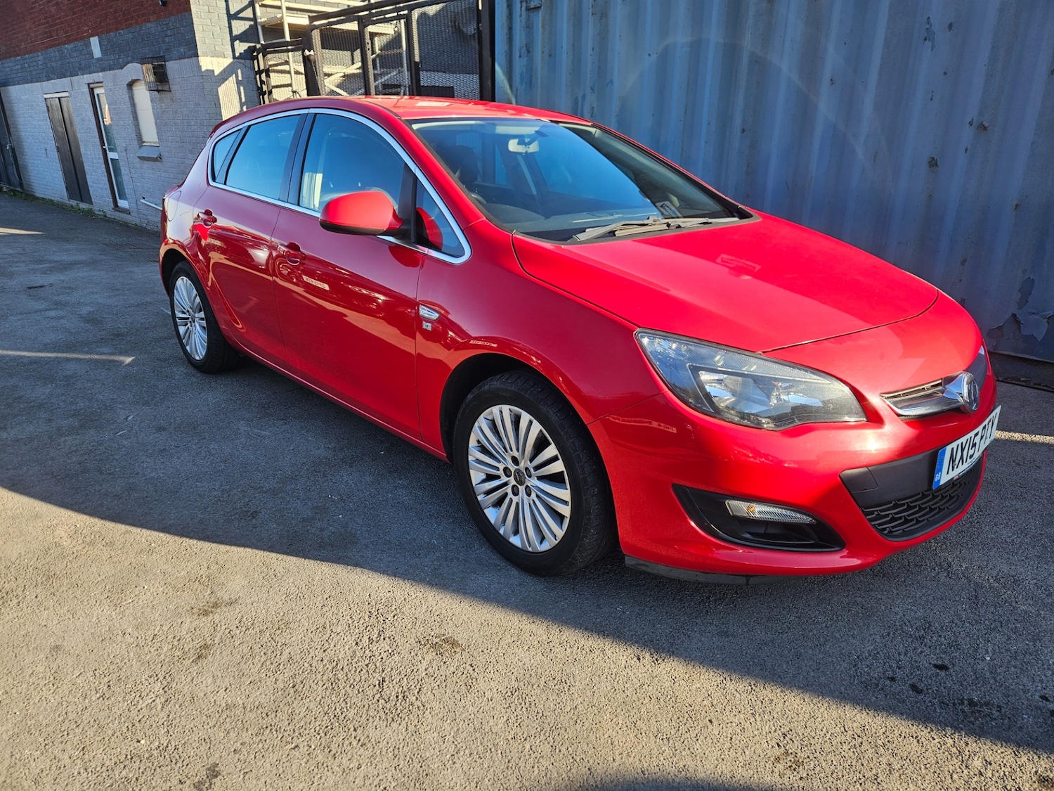 Used Vauxhall Astra 2015 for sale - 78148575: Photo 3
