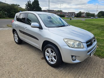Used Toyota RAV4 2010 for sale - 79731831: Photo