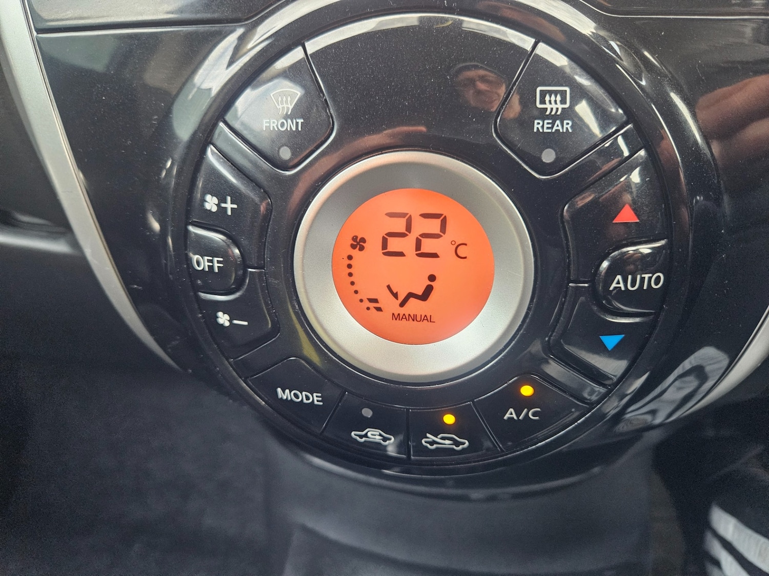 Used Nissan Note 2014 for sale - 76064579: Photo 16