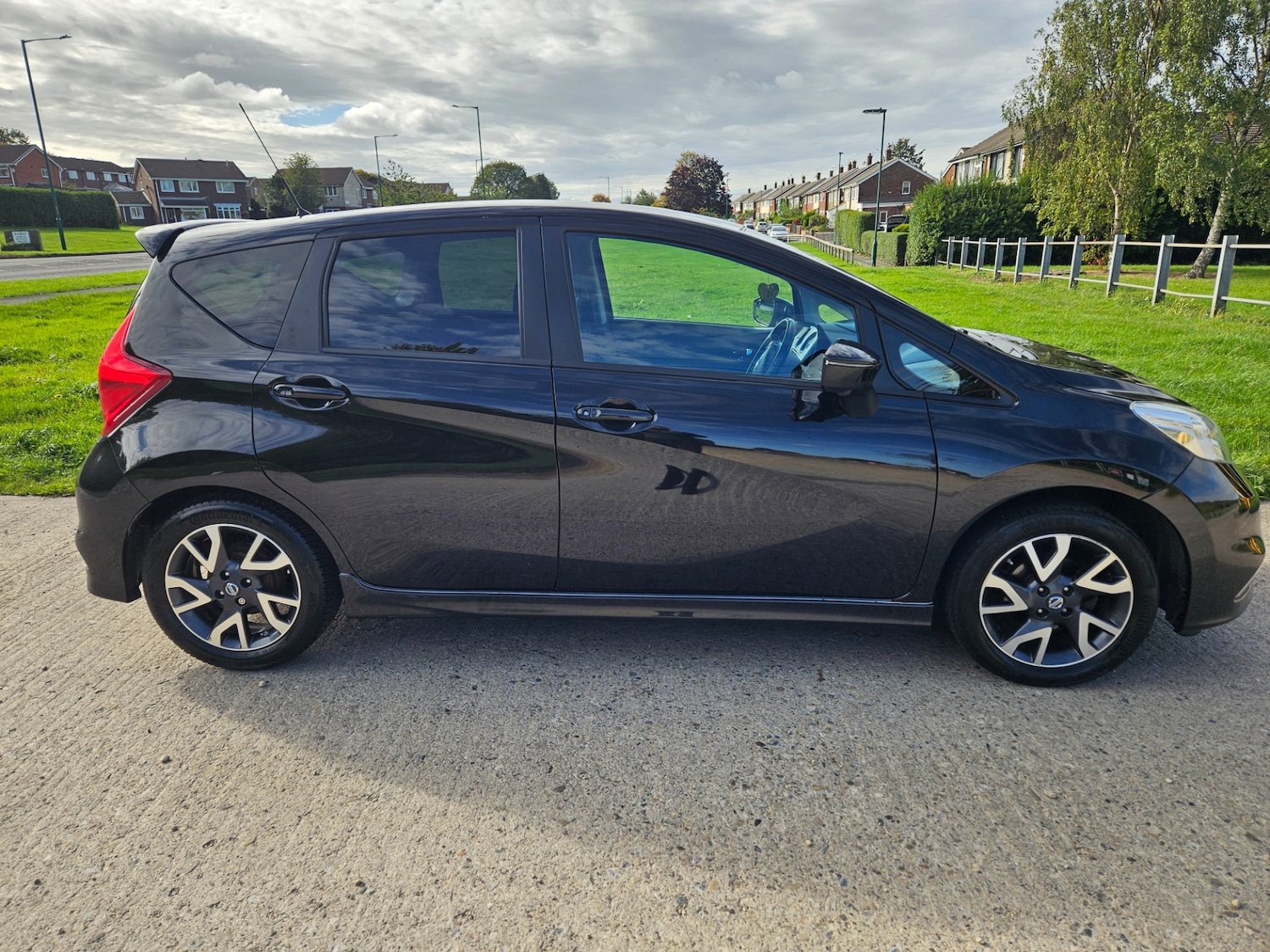 Used Nissan Note 2014 for sale - 76064579: Photo 3
