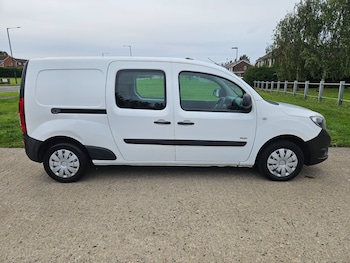 Used Mercedes-Benz Citan 2017 for sale - 76102539: Photo 2
