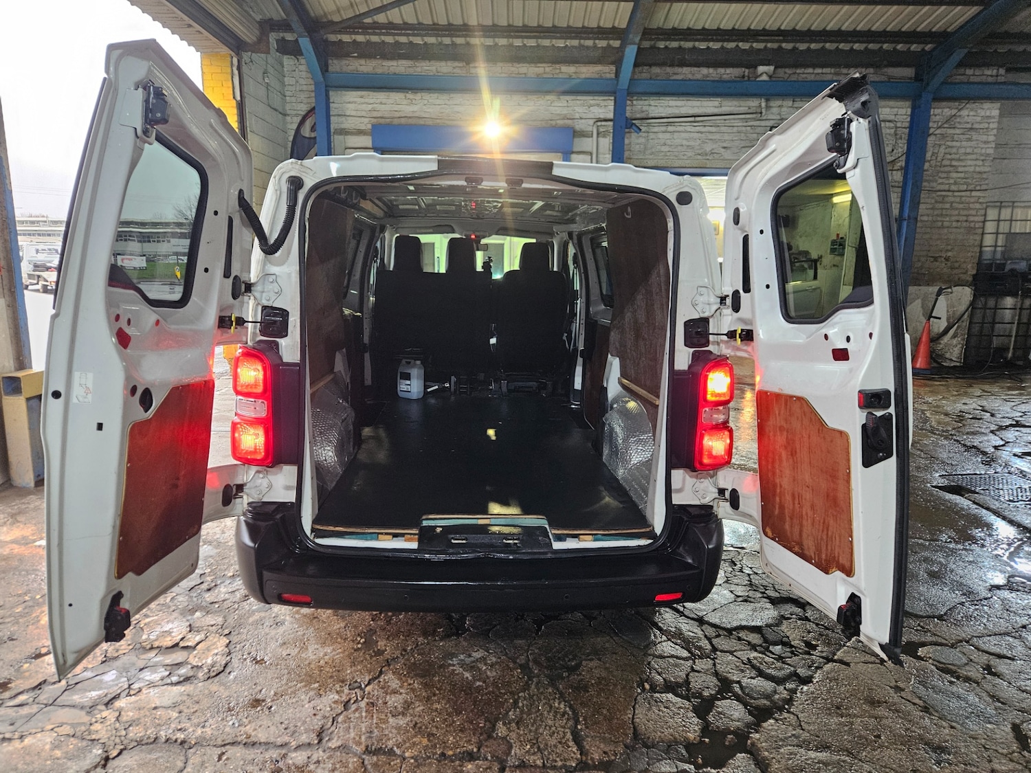 Used Toyota ProAce 2018 for sale - 77364048: Photo 11