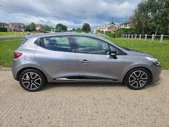 Used Renault Clio 2014 for sale - 79029886: Photo