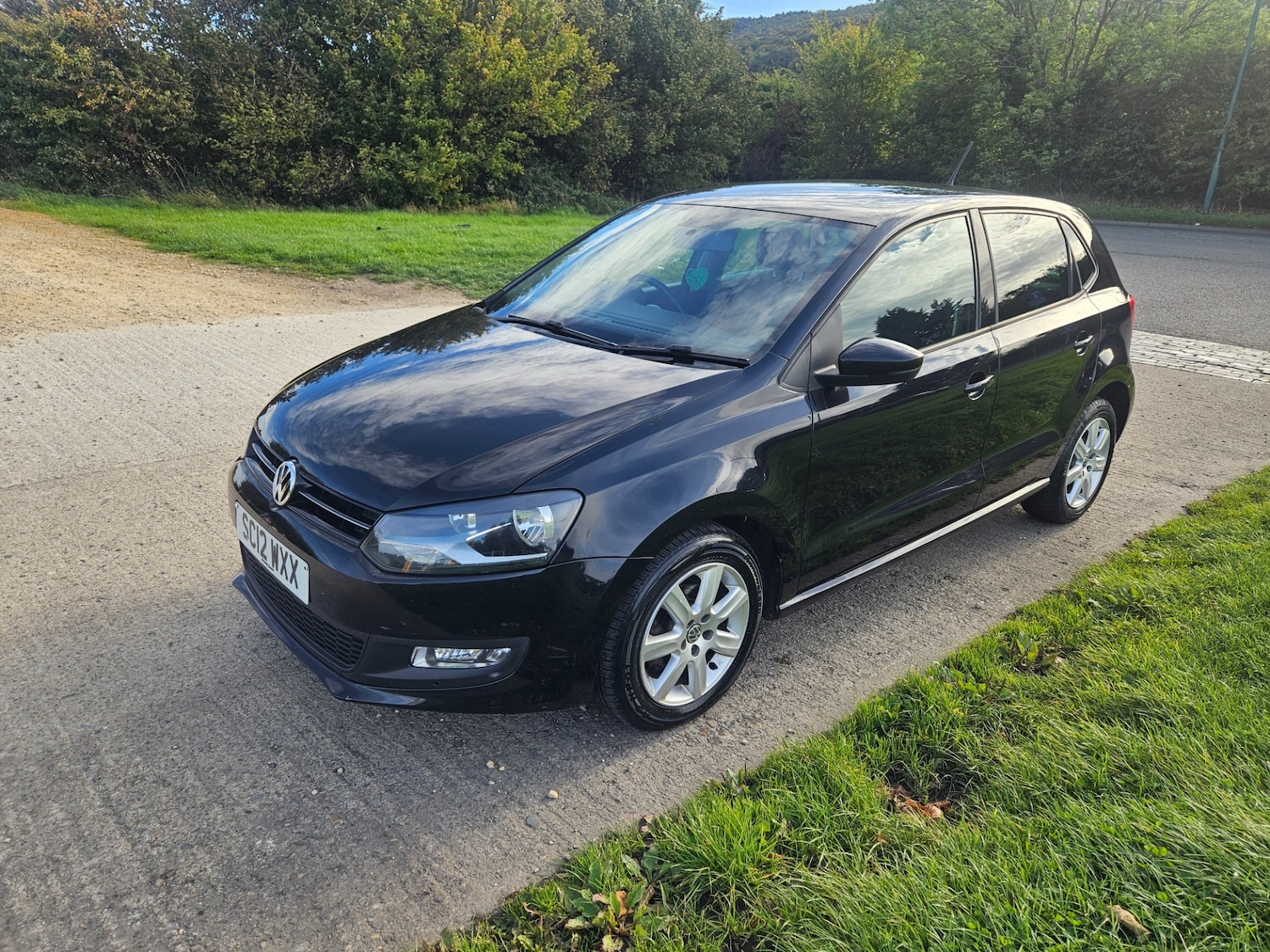 Used Volkswagen Polo 2012 for sale - 76064732: Photo 9
