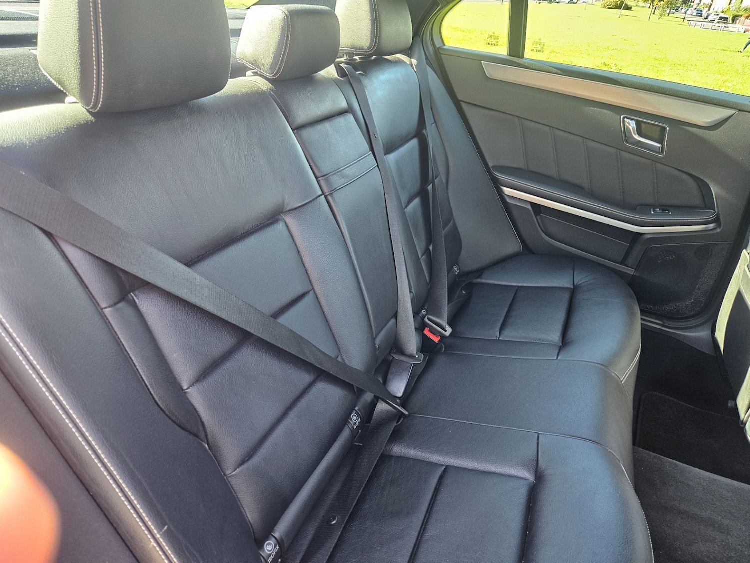 Used Mercedes-Benz E-Class 2011 for sale - 76089353: Photo 13
