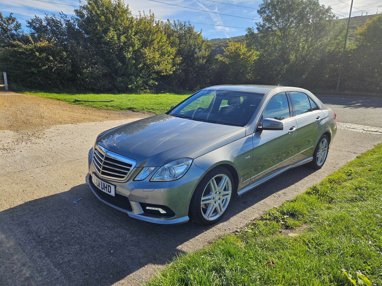 Used Mercedes-Benz E-Class 2011 for sale - 76089353: Photo 8