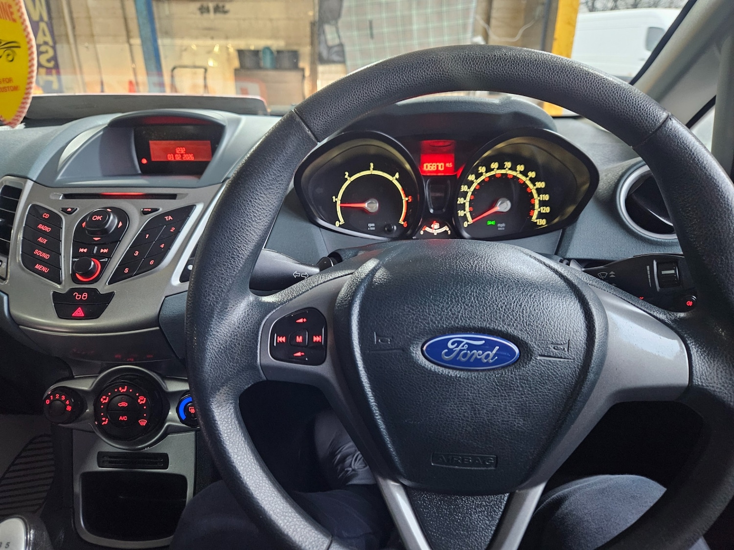 Used Ford Fiesta 2010 for sale - 76375008: Photo 17