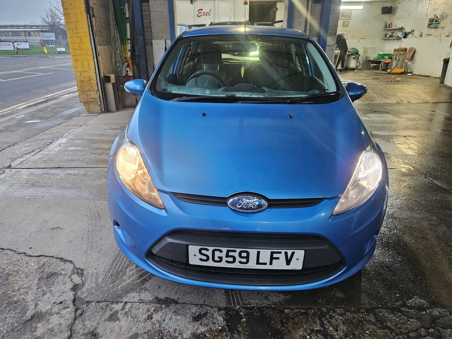 Used Ford Fiesta 2010 for sale - 76375008: Photo 3