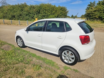 Used Volkswagen Polo 2013 for sale - 79491382: Photo