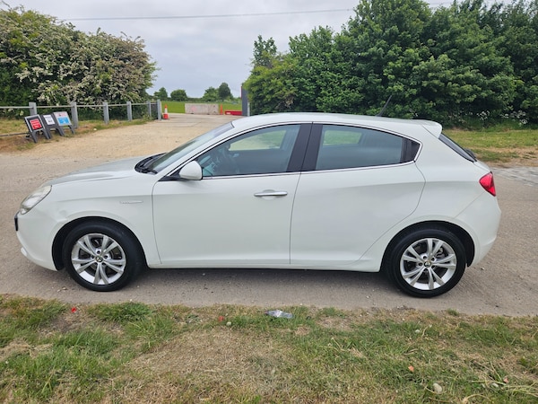 Used Alfa Romeo Giulietta 2012 for sale - 74656250: Photo 6