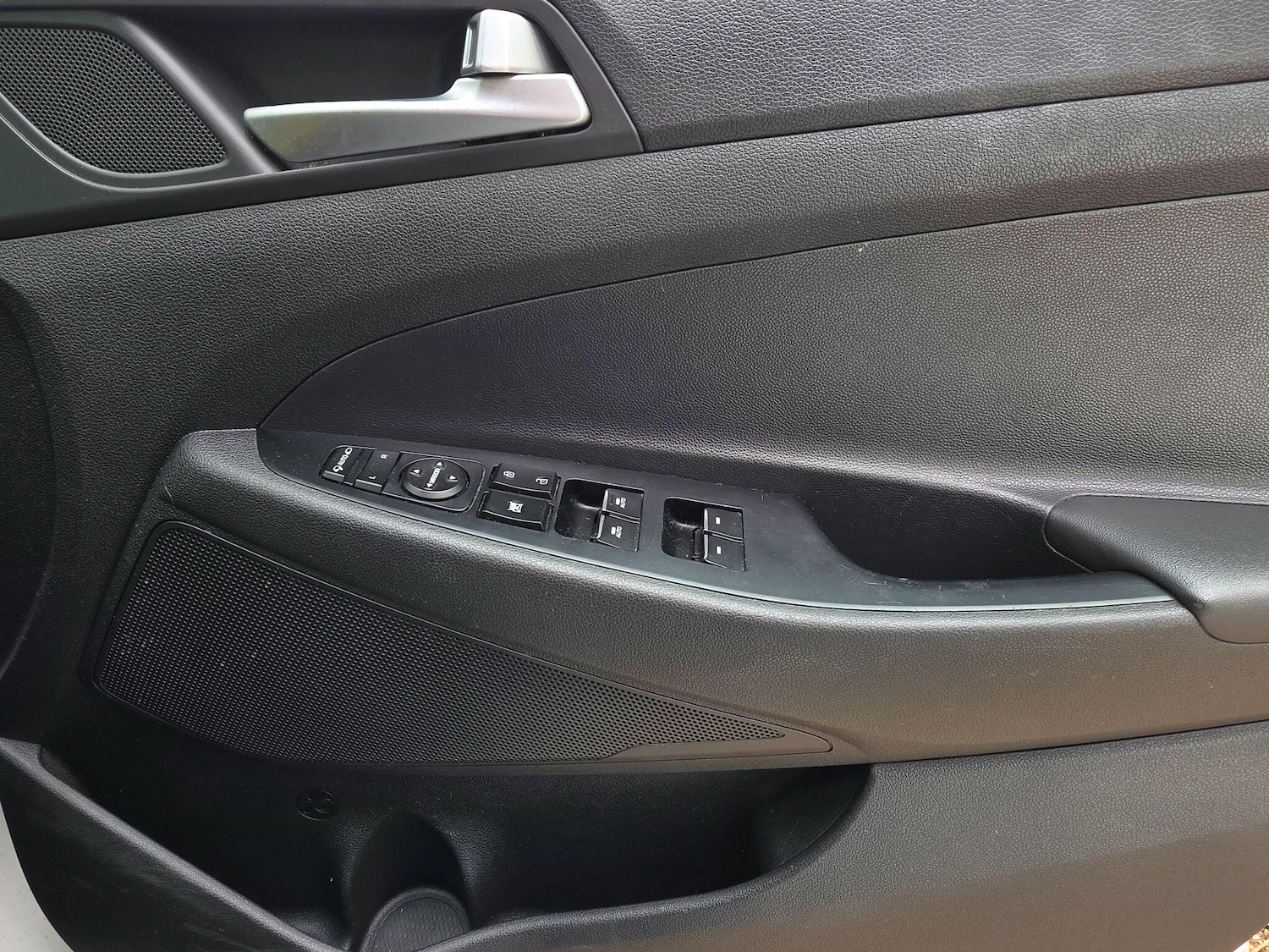 Used Hyundai TUCSON for sale - 78101242: Photo 18