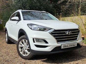 Hyundai TUCSON feature image
