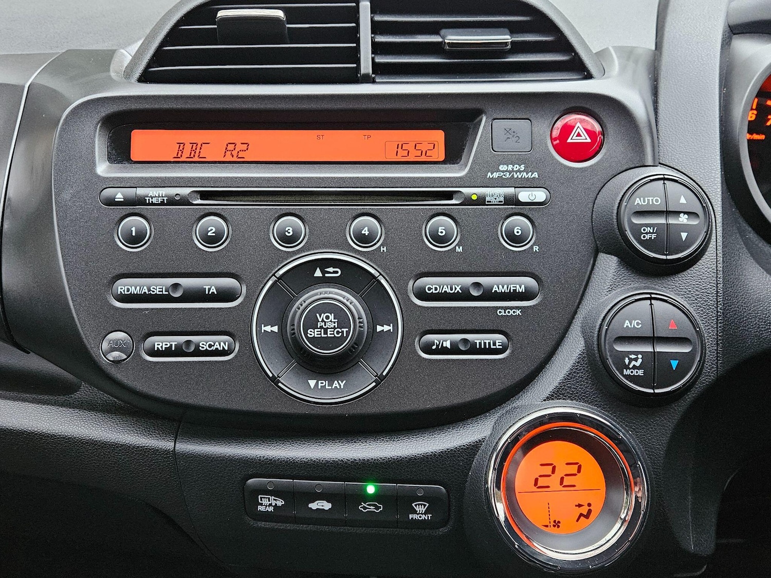 Used Honda Jazz for sale - 78100270: Photo 18