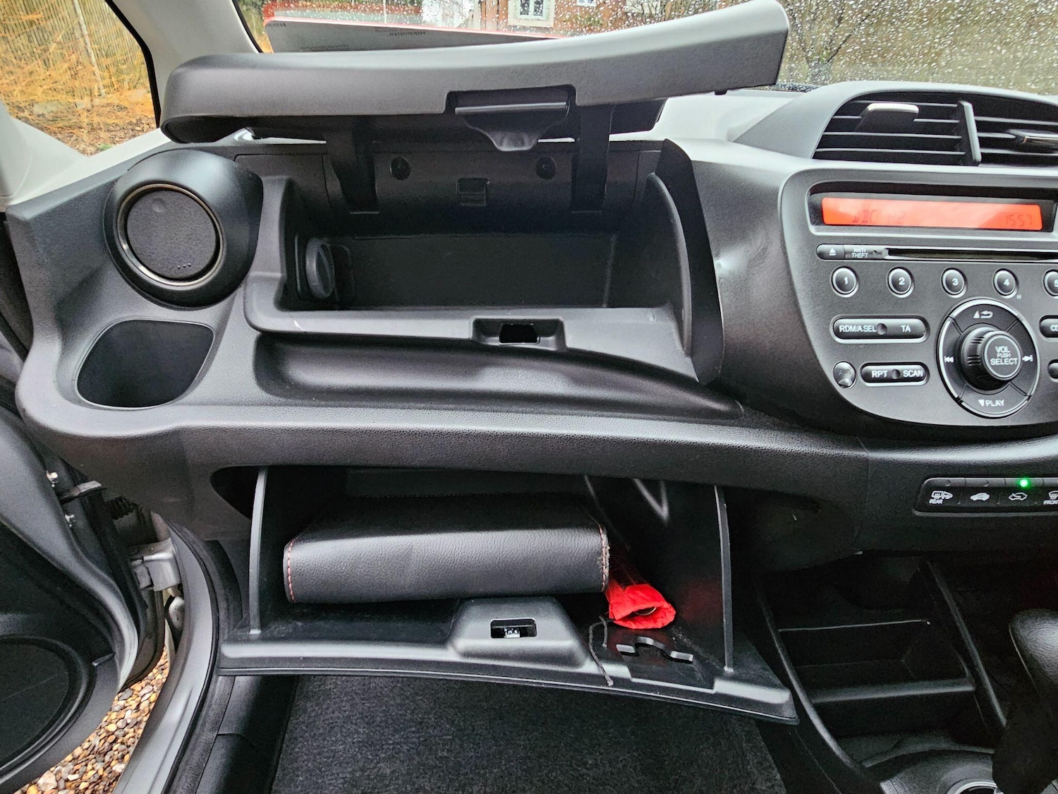 Used Honda Jazz for sale - 78100270: Photo 24