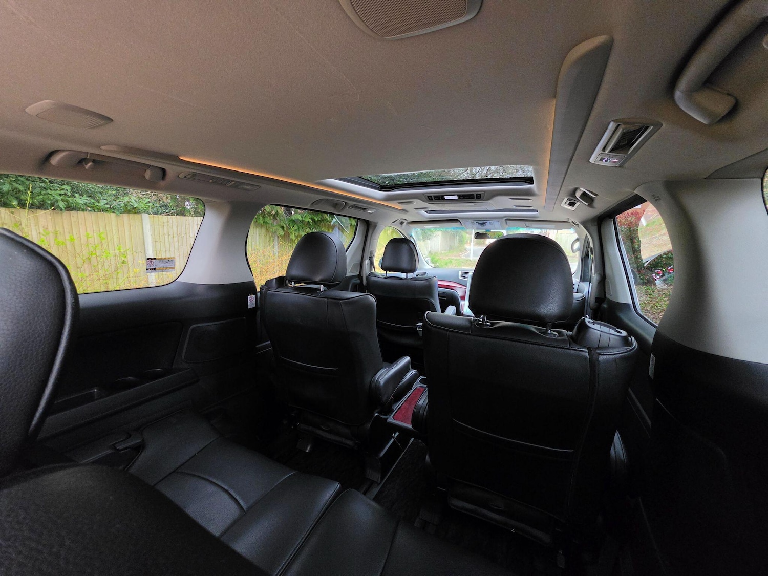 Used Toyota Alphard 2020 for sale - 78073994: Photo 15