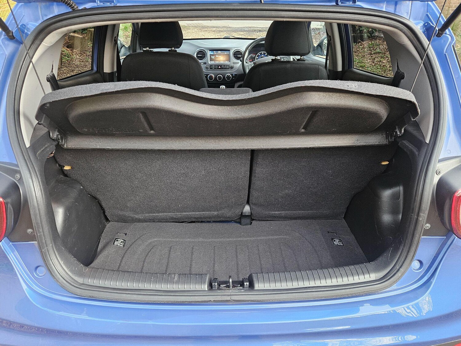 Used Hyundai i10 2019 for sale - 78074009: Photo 26