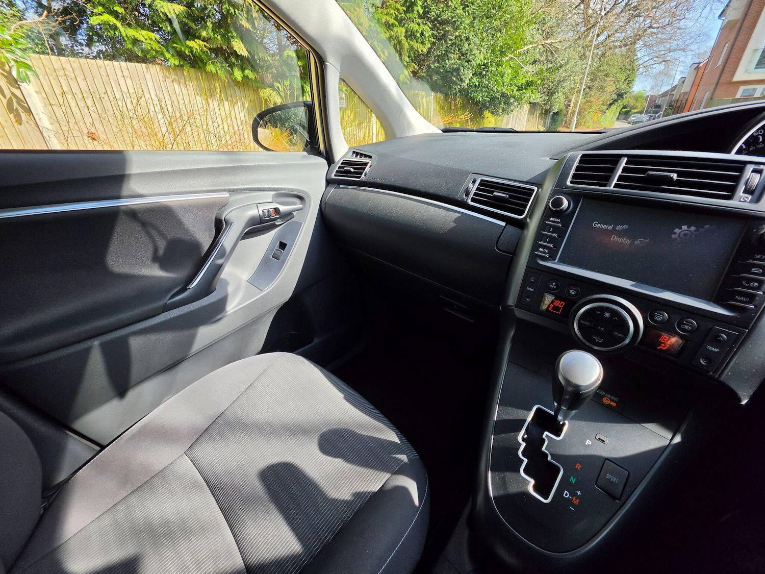 Used Toyota Verso 2016 for sale - 78074003: Photo 13