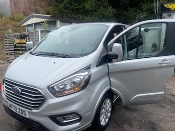 Used Ford Tourneo Custom 2022 for sale - 79558557: Photo