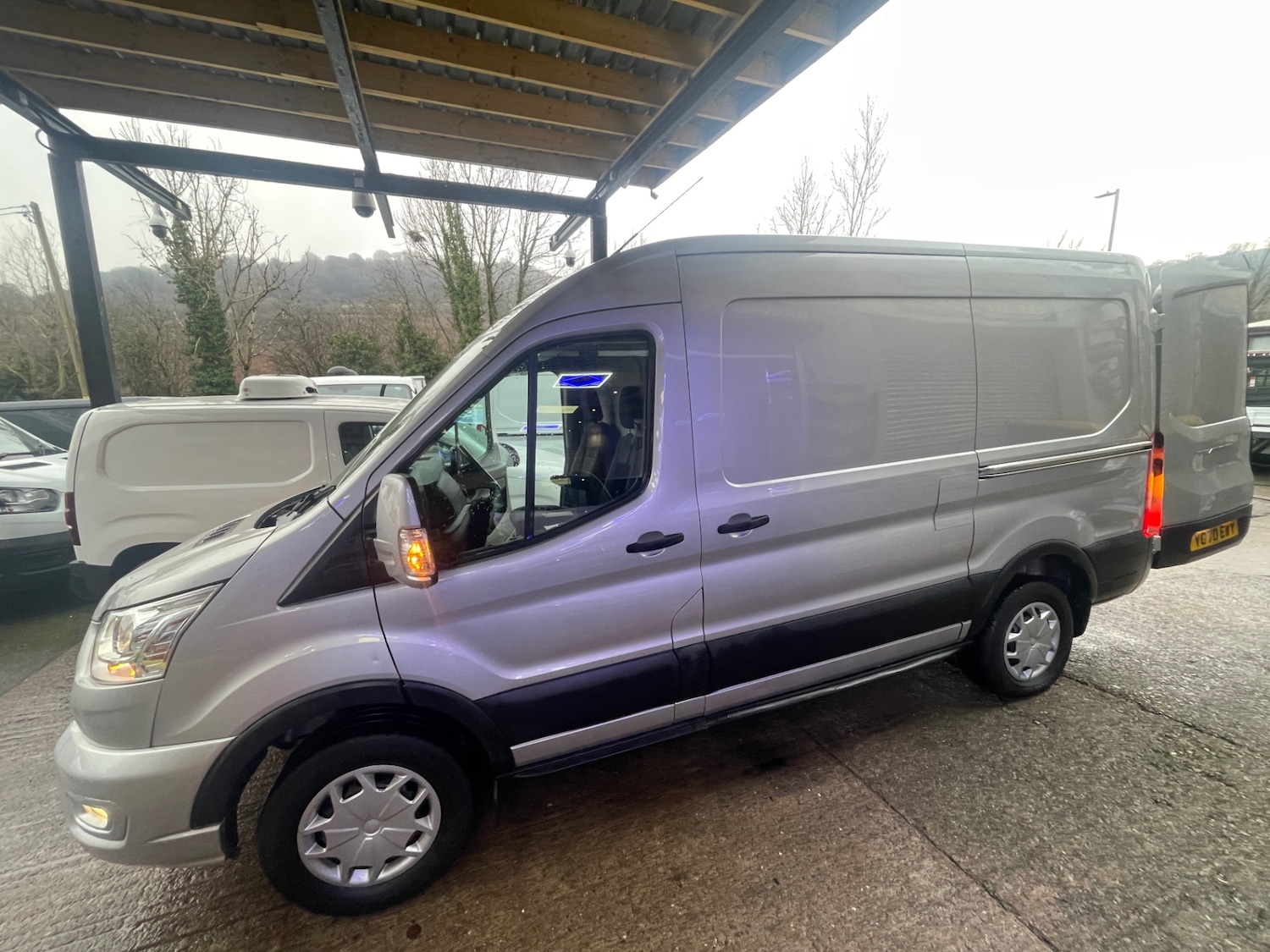 Used Ford Transit 2020 for sale - 76919623: Photo 11