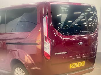 Used Ford Tourneo Custom 2019 for sale - 79834305: Photo