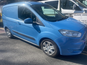 Used Ford Transit Courier 2016 for sale - 77946684: Photo
