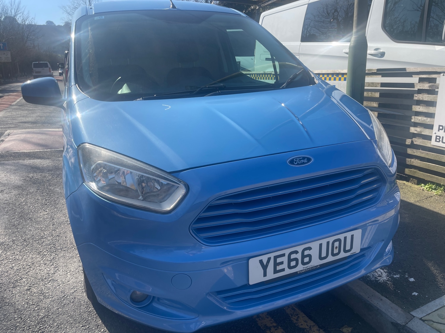 Used Ford Transit Courier 2016 for sale - 77946684: Photo 4