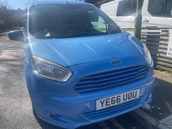 Used Ford Transit Courier 2016 for sale - 77946684: Photo