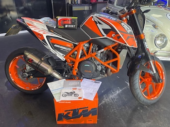 Used KTM DUKE 2015 for sale - bike-77888973: Photo