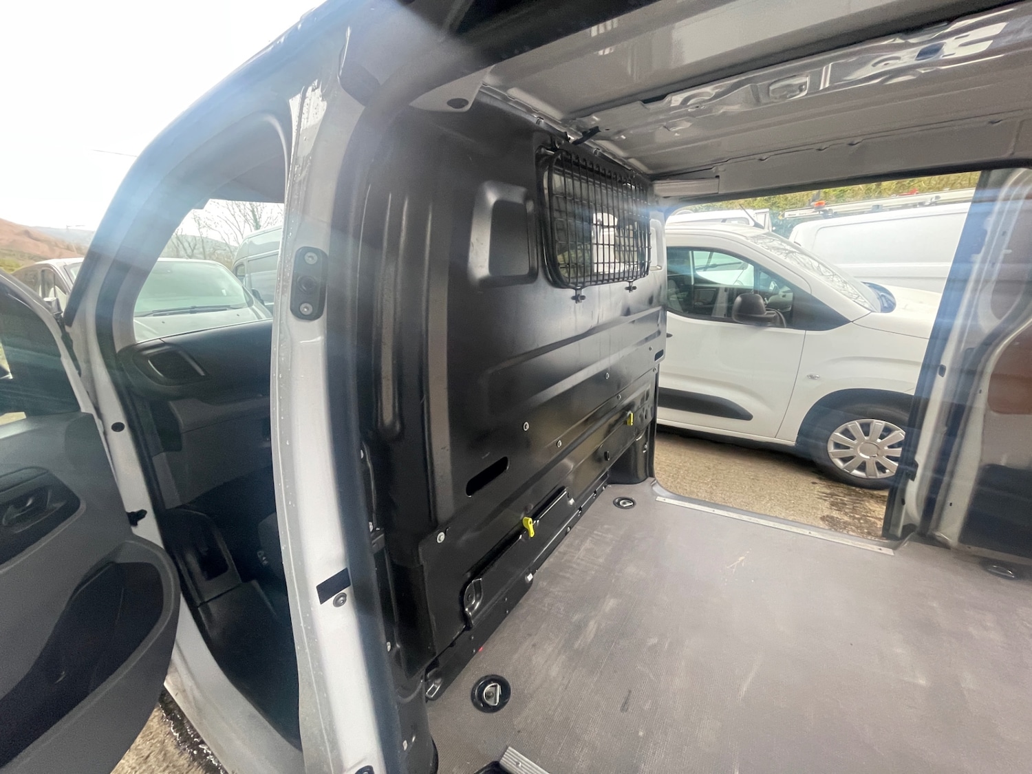Used Toyota ProAce 2022 for sale - 77676251: Photo 22