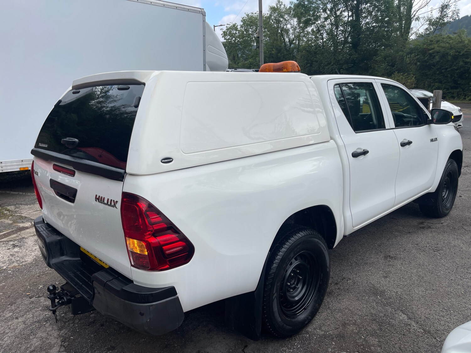 Used Toyota Hilux 2020 for sale - 75344443: Photo 8
