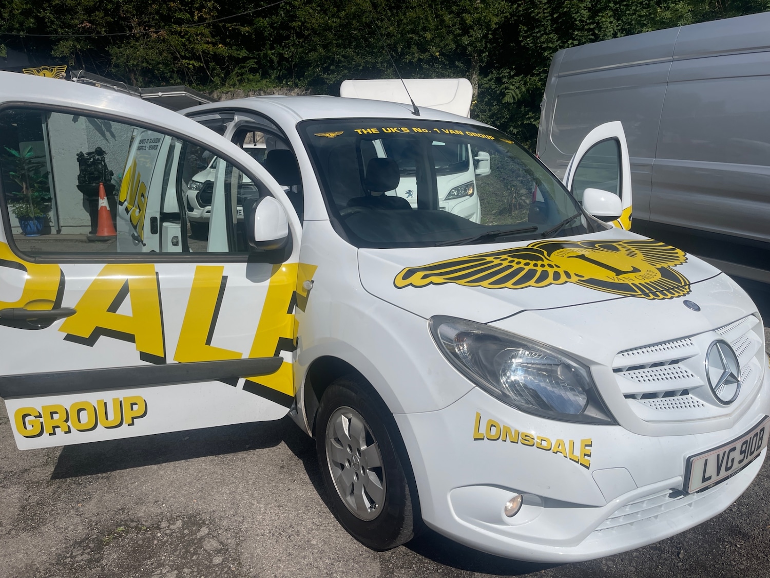 Vehicle 21