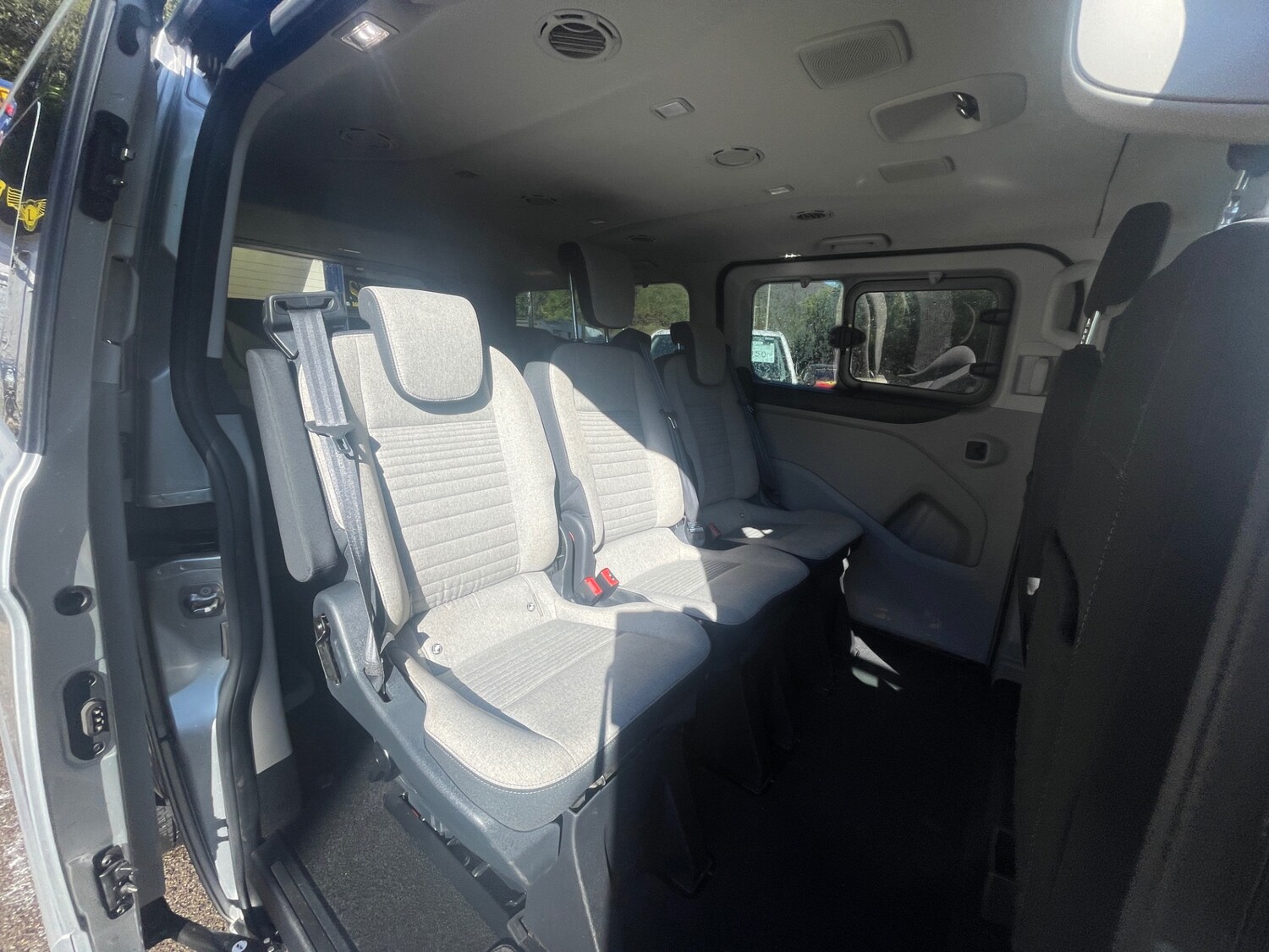 Used Ford Tourneo Custom 2022 for sale - 76051605: Photo 10