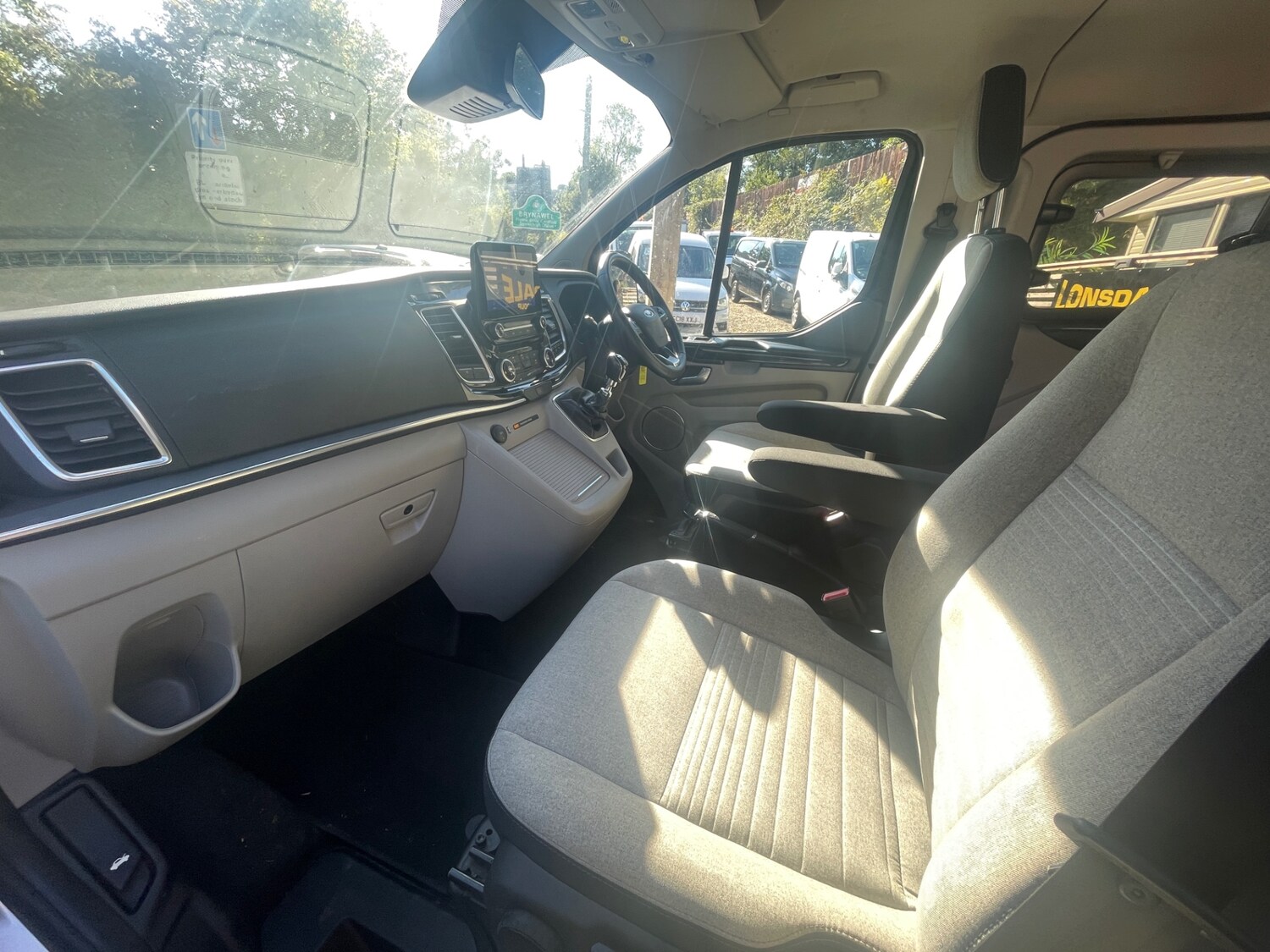 Used Ford Tourneo Custom 2022 for sale - 76051605: Photo 11